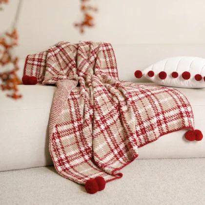 Half Velvet Blanket Home Sofa Blankets Universal Plaid Red Autumn Winter Christmas New Year Blanket Office Nap Shawl Bedding